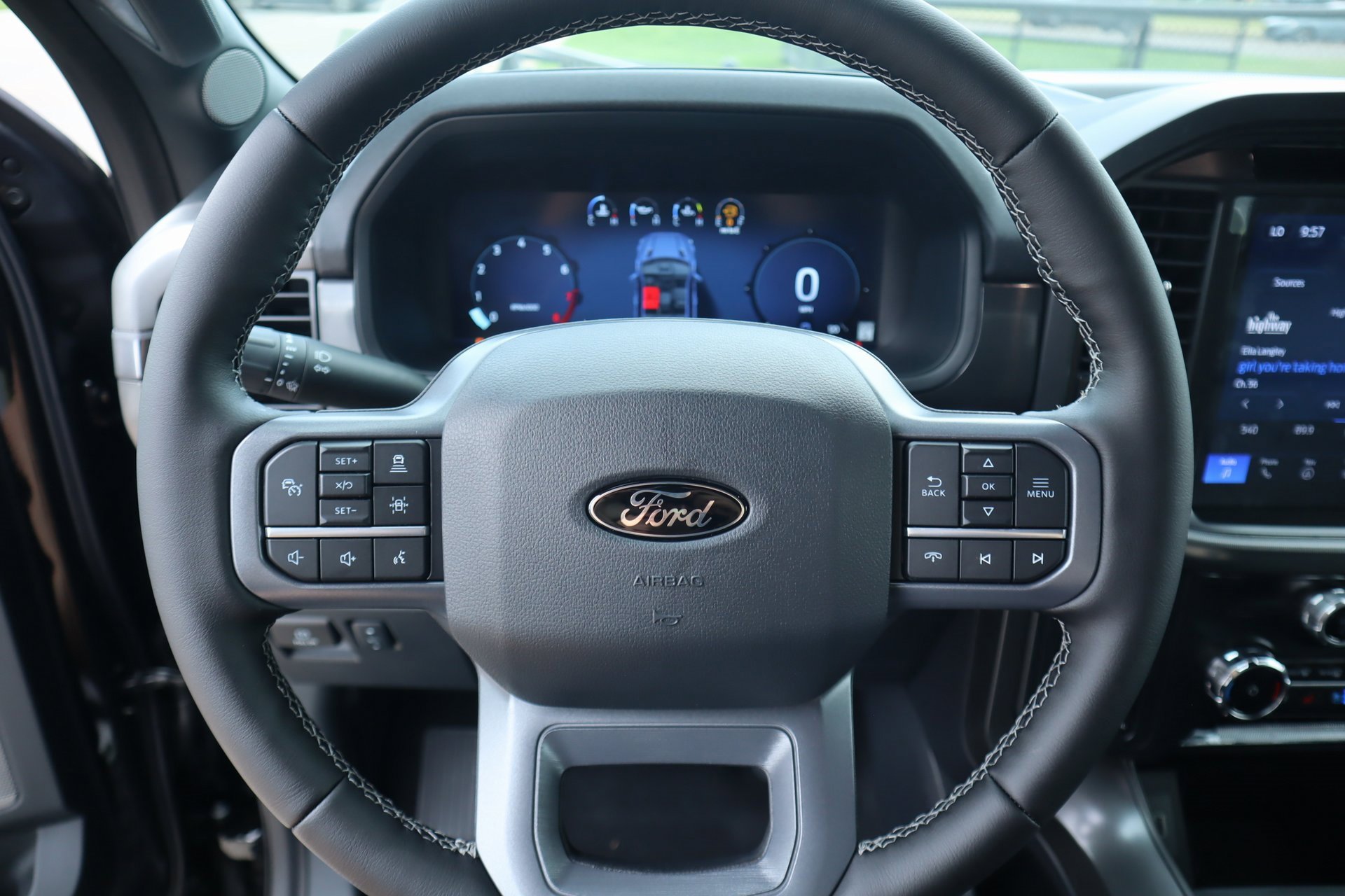 New 2025 Ford F150 Lariat w/ FX4 Off-Road Package image 3