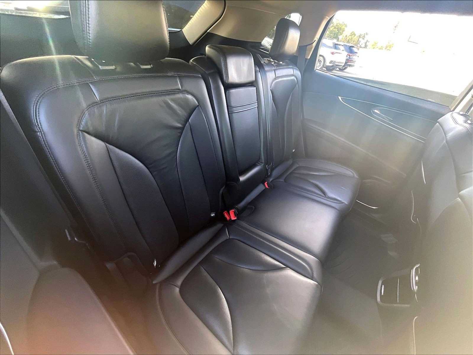 Used 2021 Lincoln Nautilus FWD w/ Equipment Group 101A image 28