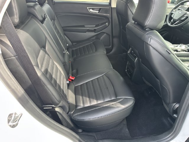 Used 2024 Ford Edge SEL w/ Convenience Package AWD/4WD image 9
