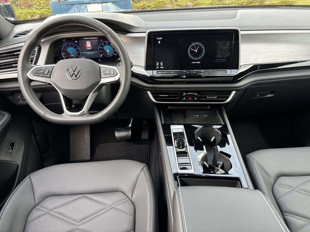 New 2026 Volkswagen Atlas Cross Sport SE image 29