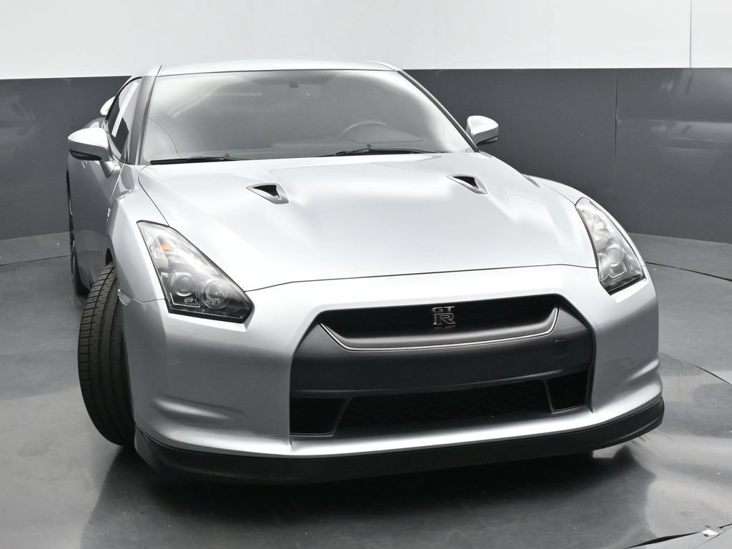 Used 2011 Nissan GT-R Premium AWD/4WD image 35