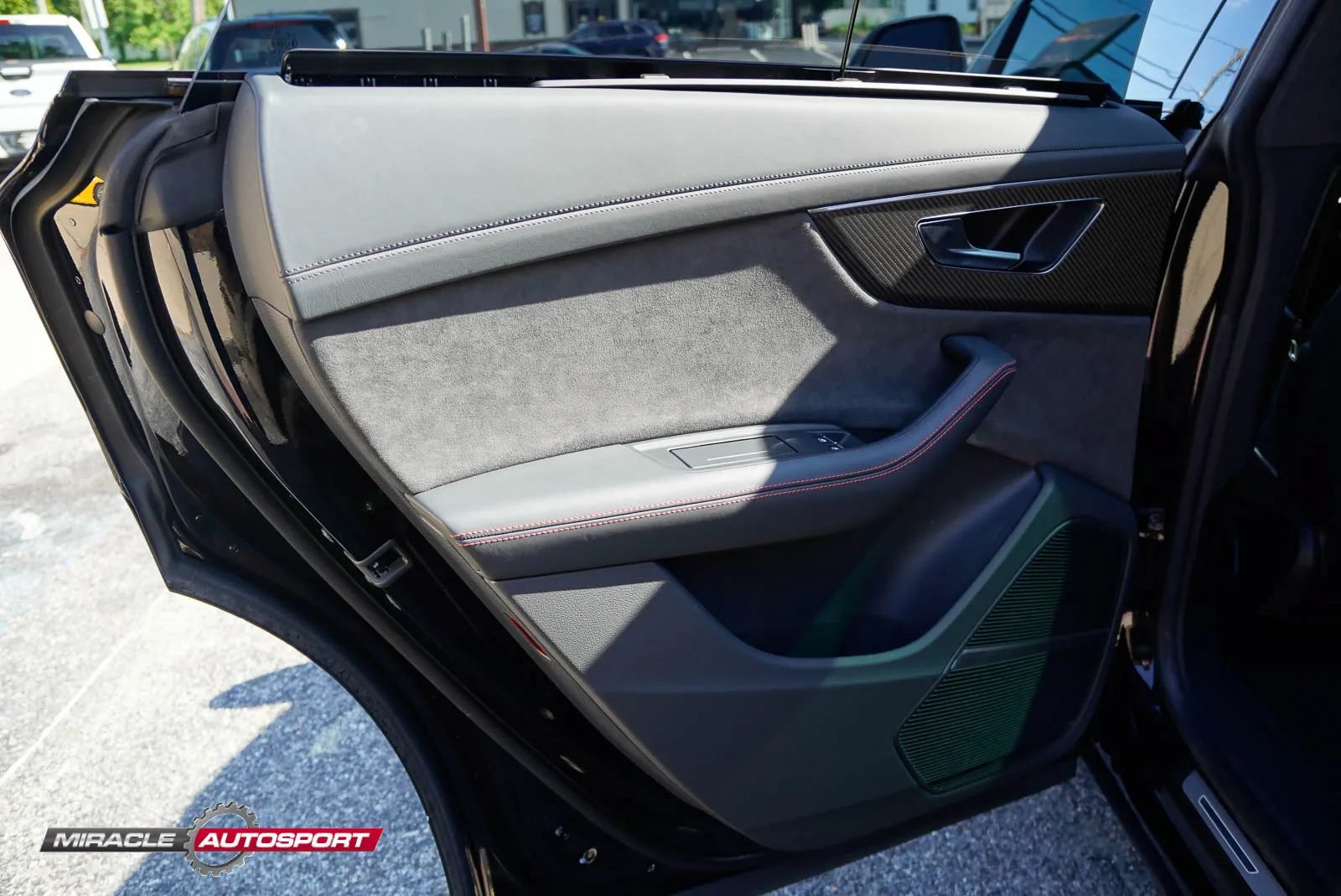 Used 2021 Audi RS Q8 AWD/4WD image 22