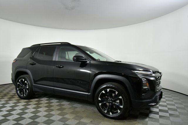 Used 2025 Chevrolet Equinox RS w/ Safety and Technology Package image 9