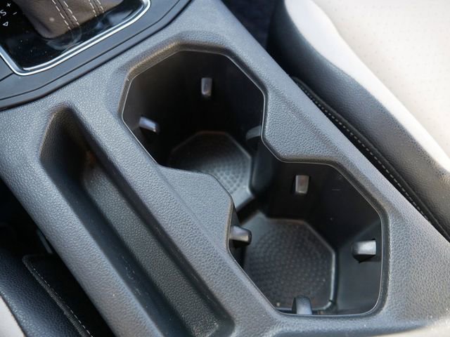 Used 2019 Volkswagen Jetta R-Line FWD image 35