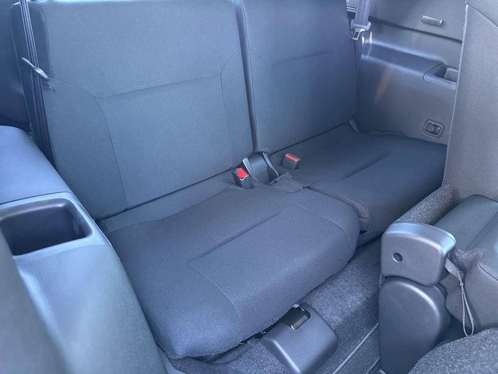 New 2025 Mitsubishi Outlander ES image 27