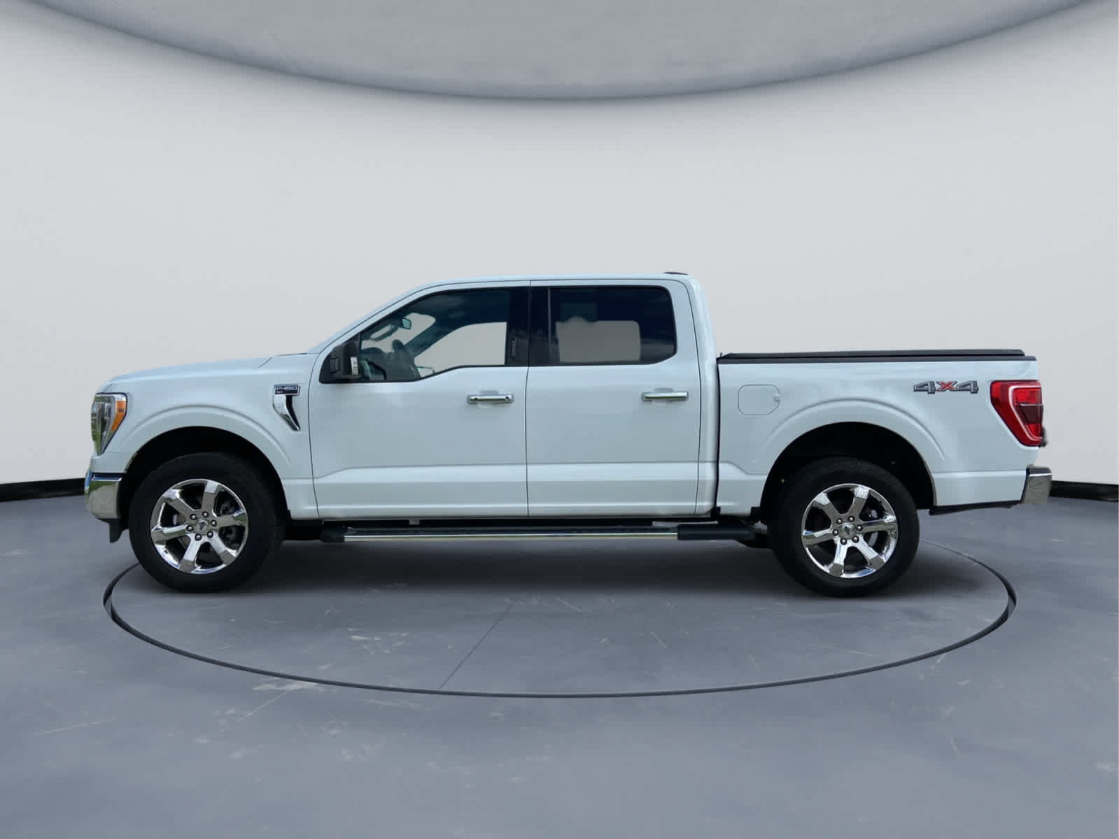 Used 2023 Ford F150 XLT w/ Equipment Group 302A High AWD/4WD image 10