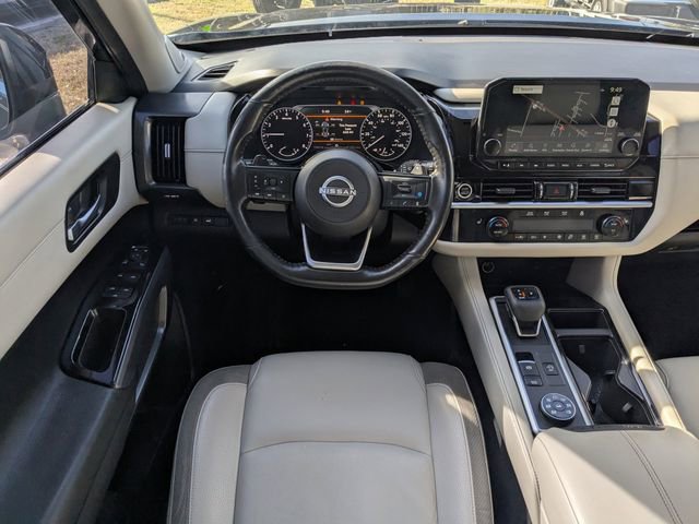 Used 2022 Nissan Pathfinder SL w/ SL Premium Package image 15