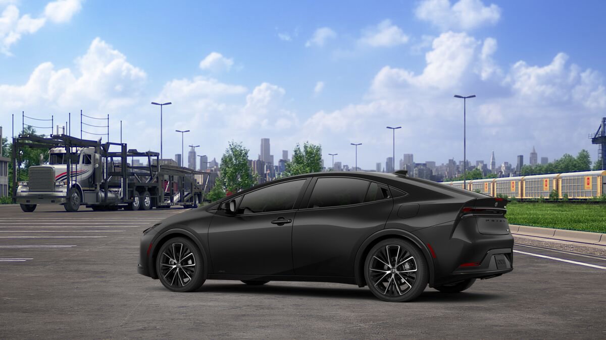 New 2026 Toyota Prius XLE image 5