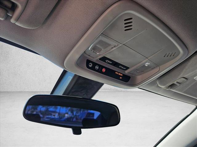 Certified 2017 Chevrolet Malibu LT FWD image 20