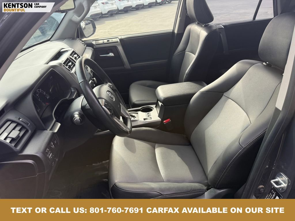 Used 2024 Toyota 4Runner SR5 Premium w/ Moonroof Package image 30