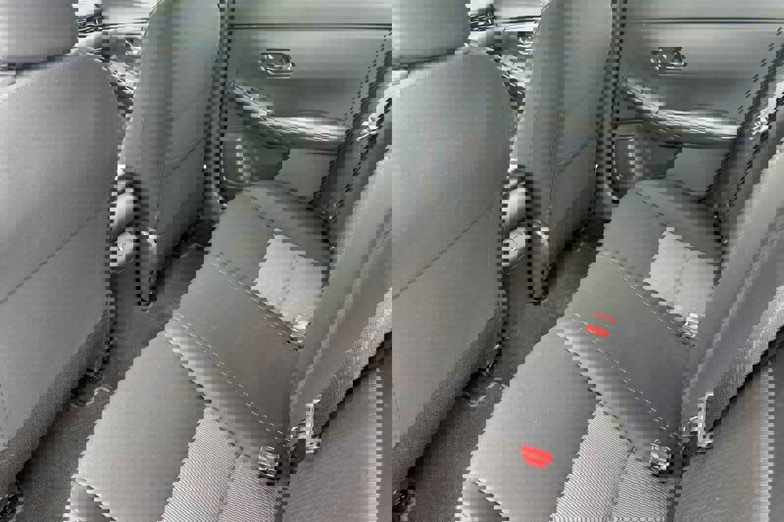 Used 2024 Nissan Sentra SV image 4