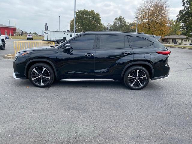 Used 2021 Toyota Highlander XSE image 4