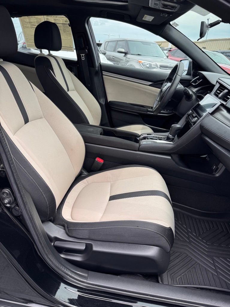 Used 2018 Honda Civic EX image 11