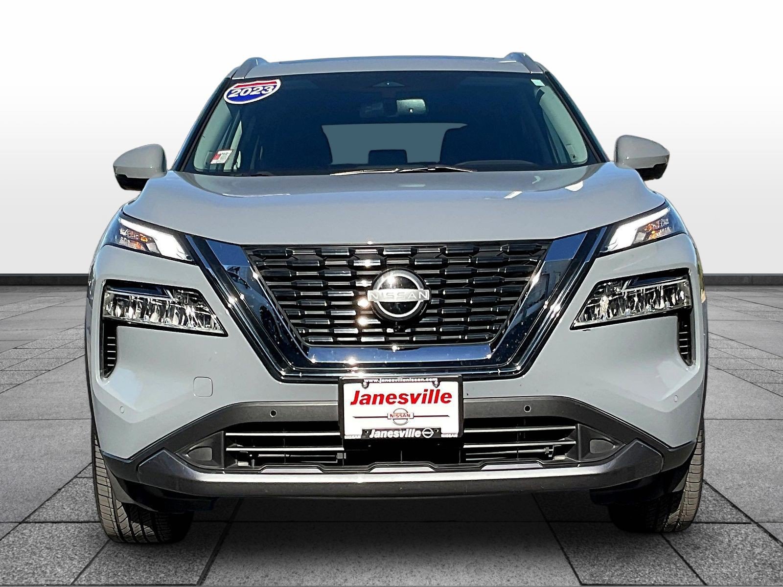 Certified 2023 Nissan Rogue SL w/ SL Premium Package AWD/4WD image 2