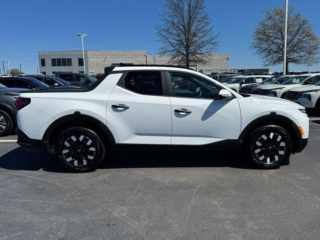Certified 2026 Hyundai Santa Cruz SEL AWD/4WD image 2
