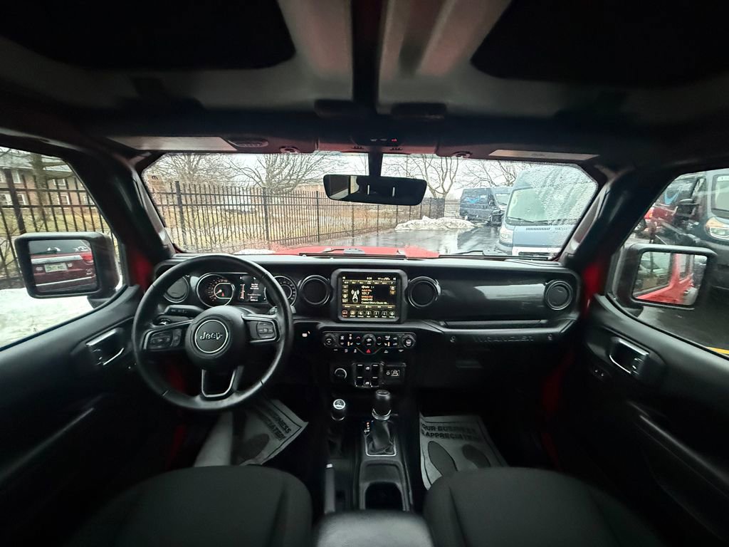 Used 2022 Jeep Wrangler Unlimited Sport image 12