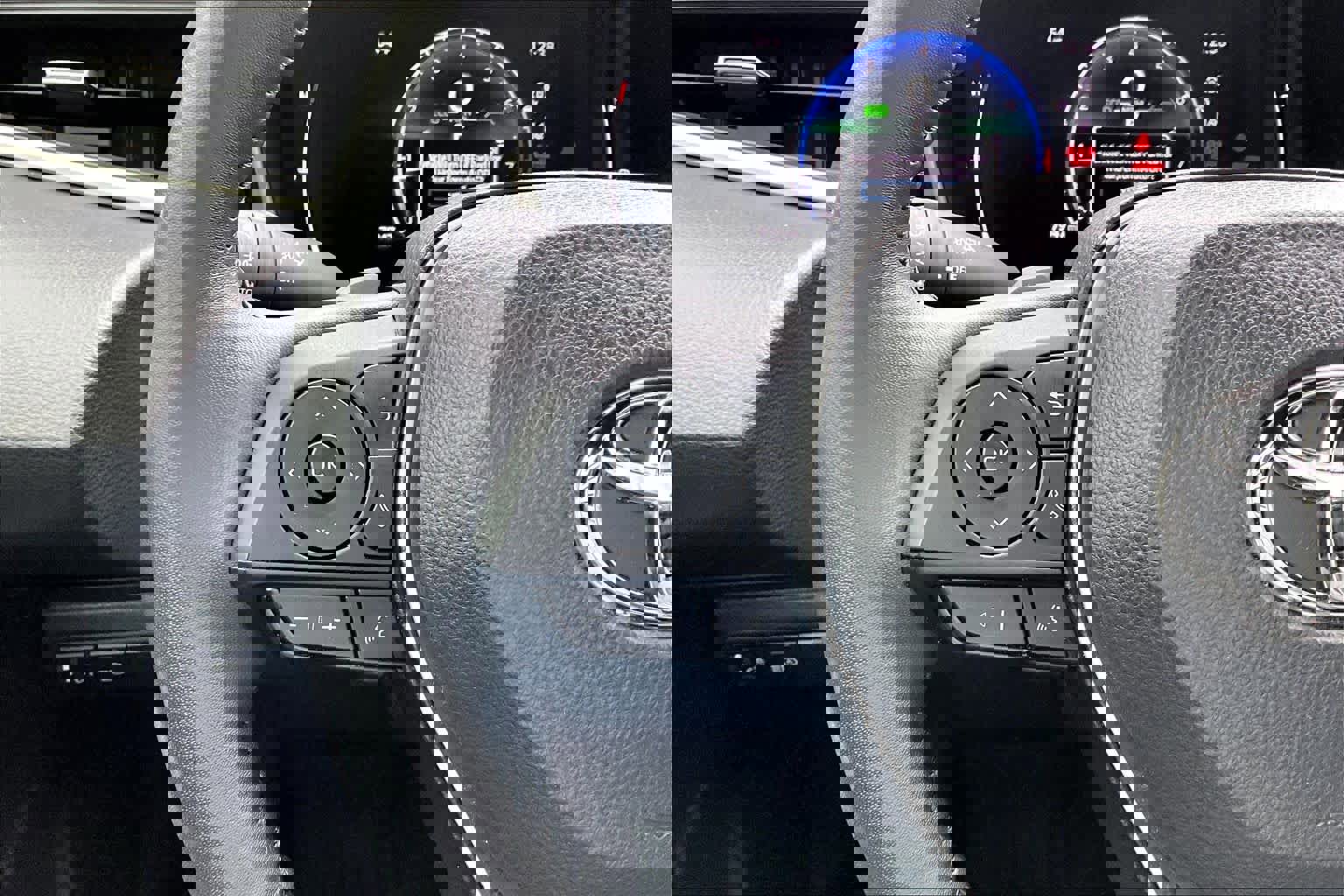 Certified 2023 Toyota Corolla XSE image 23