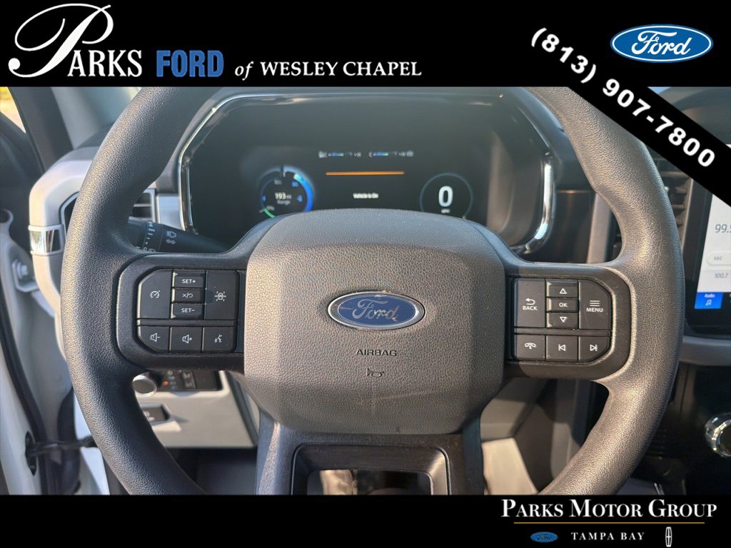 Used 2023 Ford F150 Lightning Pro image 6