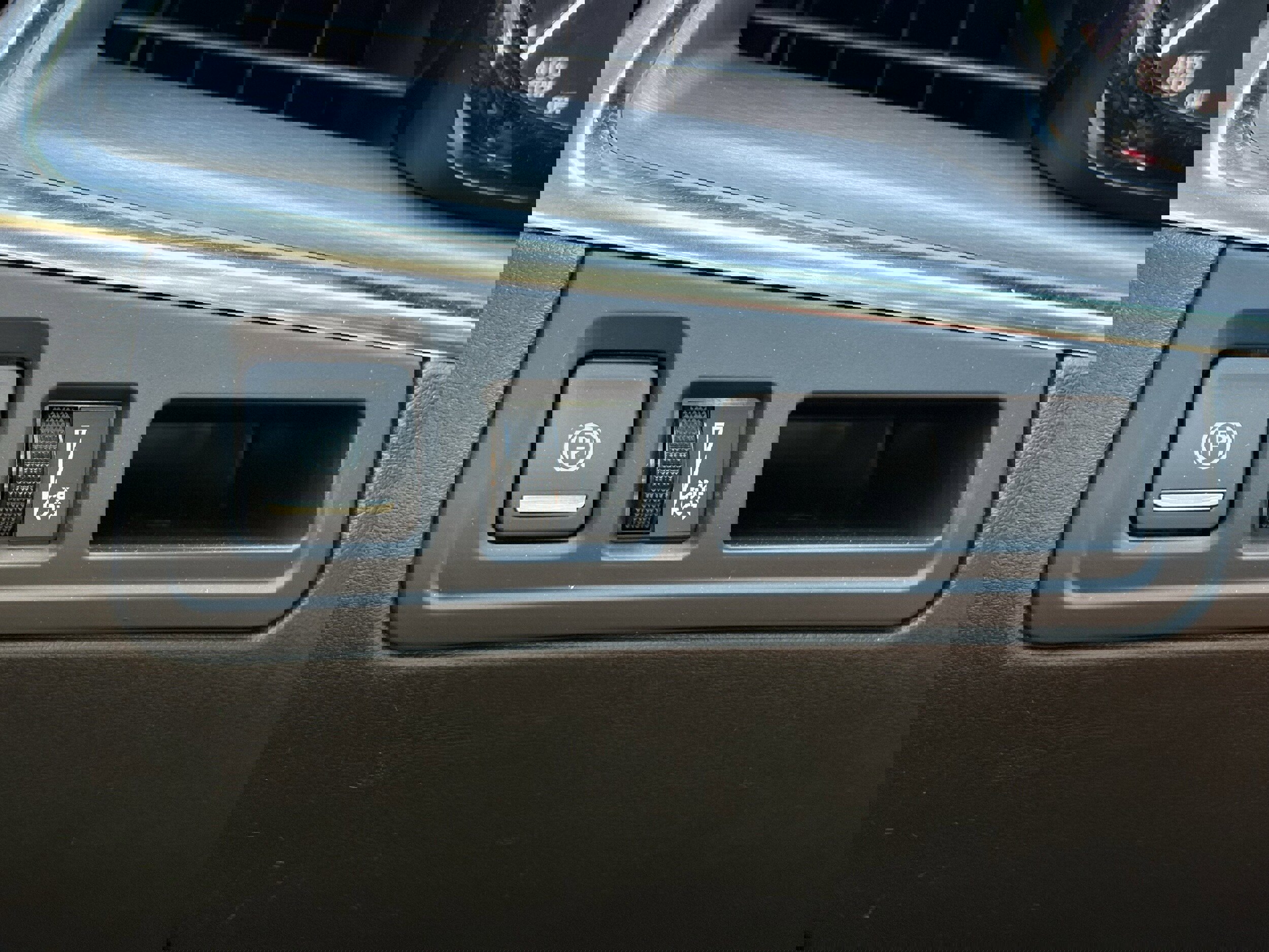 Used 2022 Cadillac XT5 Luxury image 16