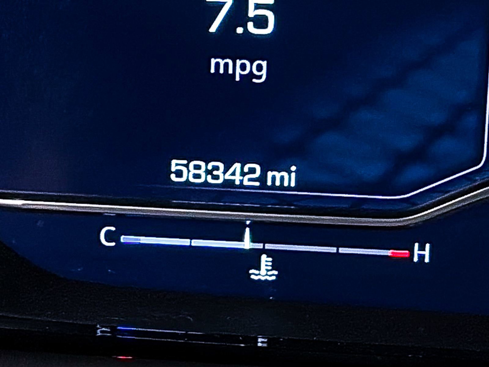 Used 2022 GMC Yukon Denali image 38