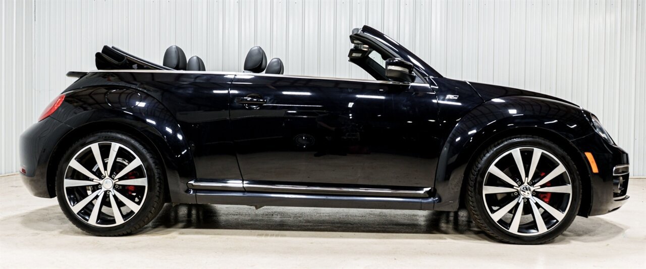 Used 2014 Volkswagen Beetle R-Line FWD image 20