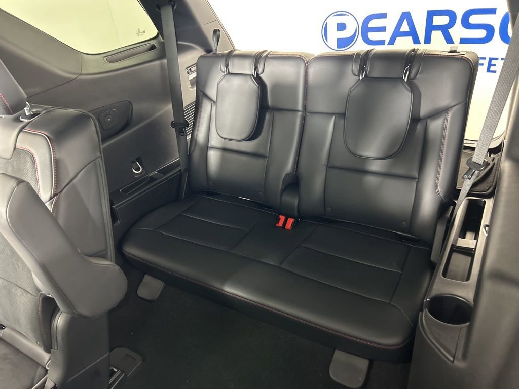 Used 2025 Ford Explorer ST w/ Sun And Sound Package image 33