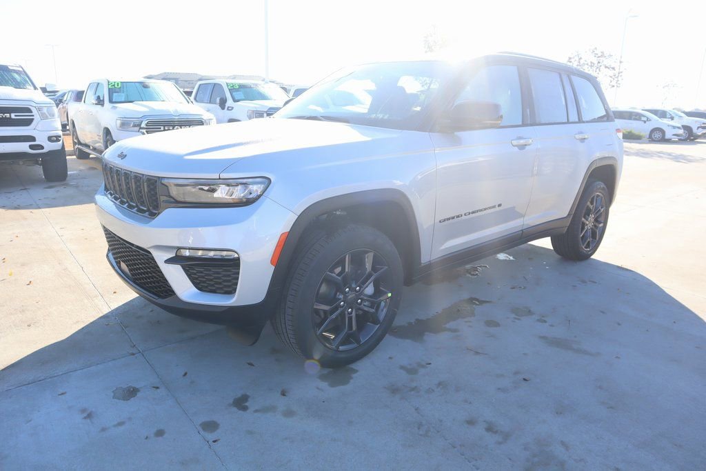 New 2025 Jeep Grand Cherokee Limited image 10