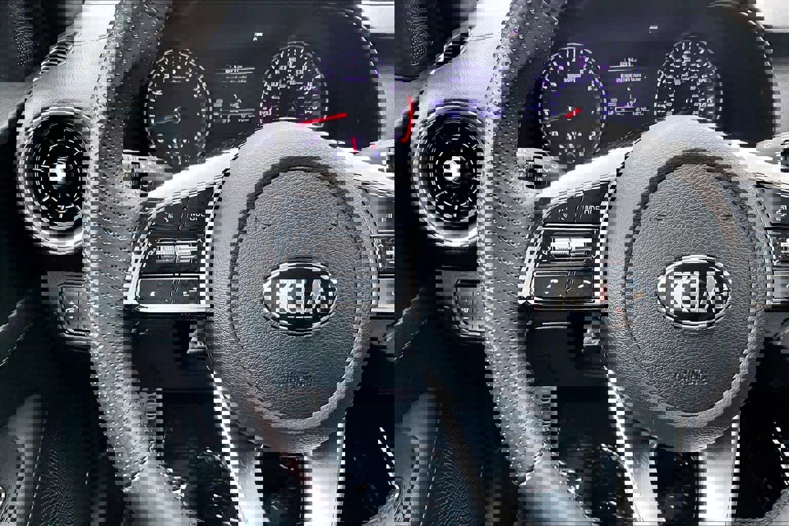 Used 2021 Kia Forte GT-Line w/ GT-Line Premium Package image 24