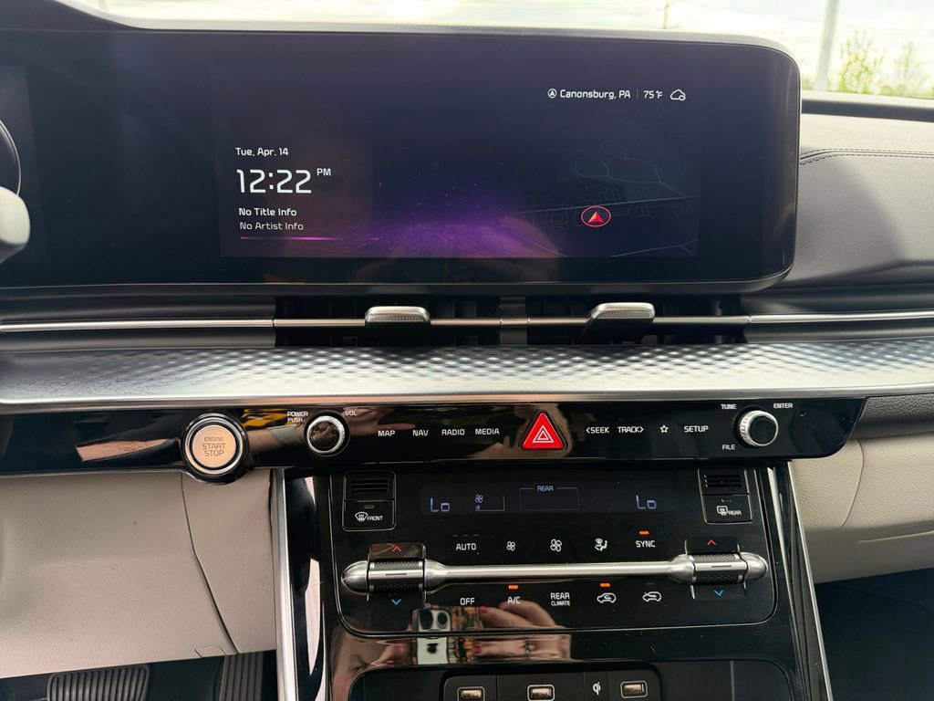 Certified 2024 Kia Carnival SX Prestige image 15