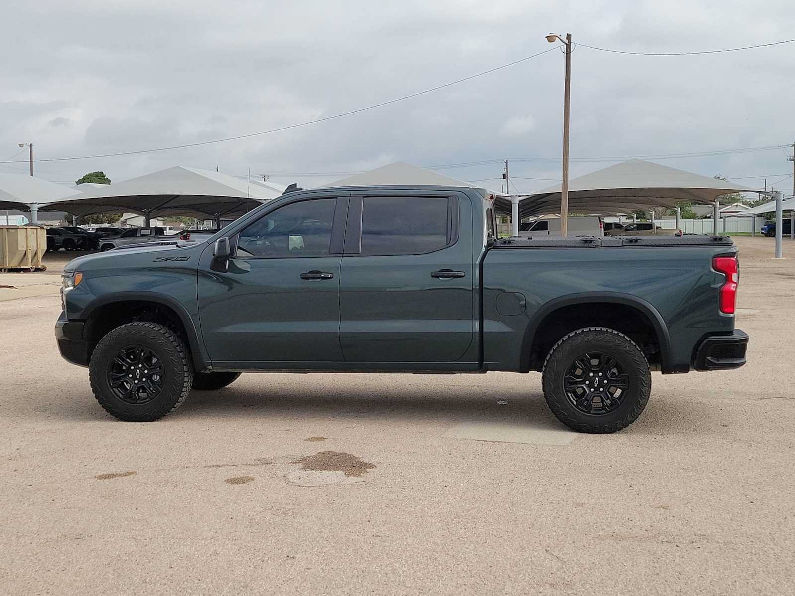 Used 2025 Chevrolet Silverado 1500 ZR2 w/ Technology Package AWD/4WD image 5
