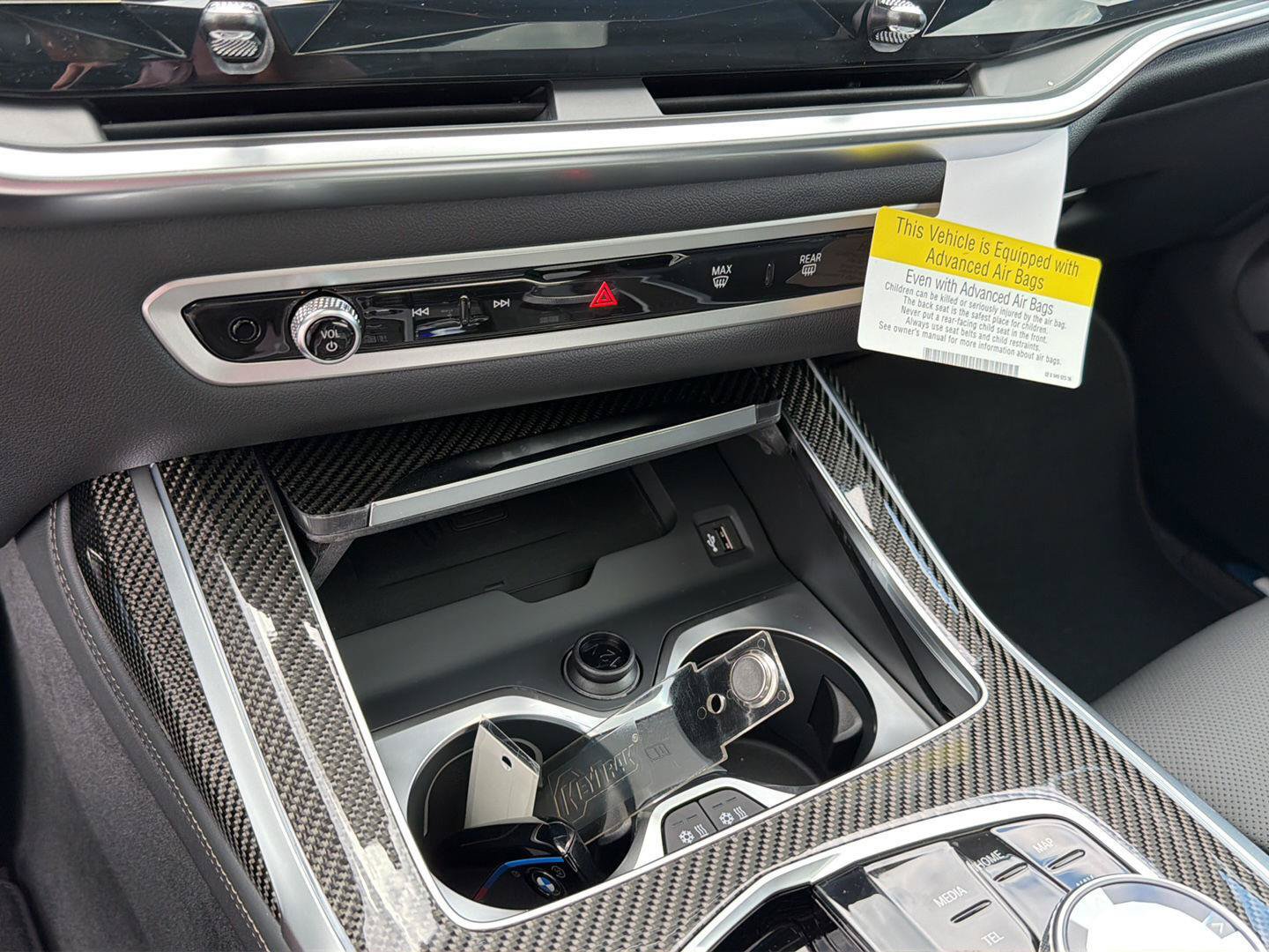 New 2027 BMW X7 M60i AWD/4WD image 29