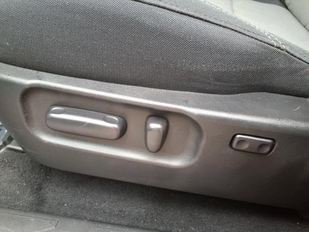 Used 2023 Toyota Tacoma TRD Off-Road image 11