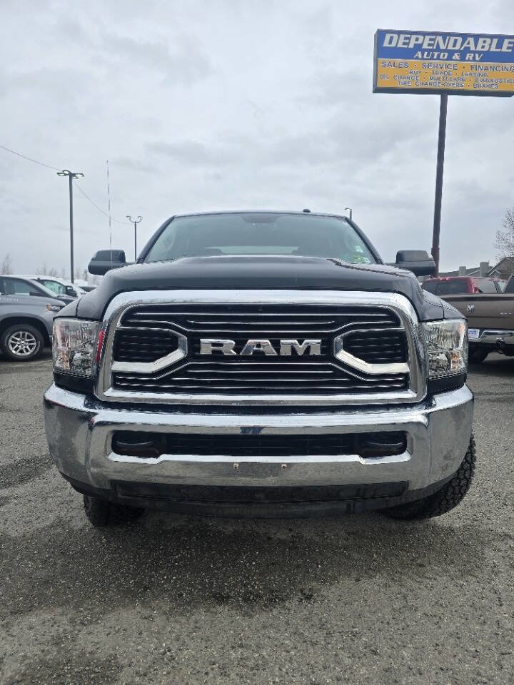Used 2017 RAM 2500 Tradesman w/ Chrome Appearance Group AWD/4WD image 3