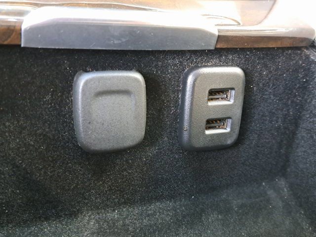 Used 2018 Cadillac Escalade Luxury image 20