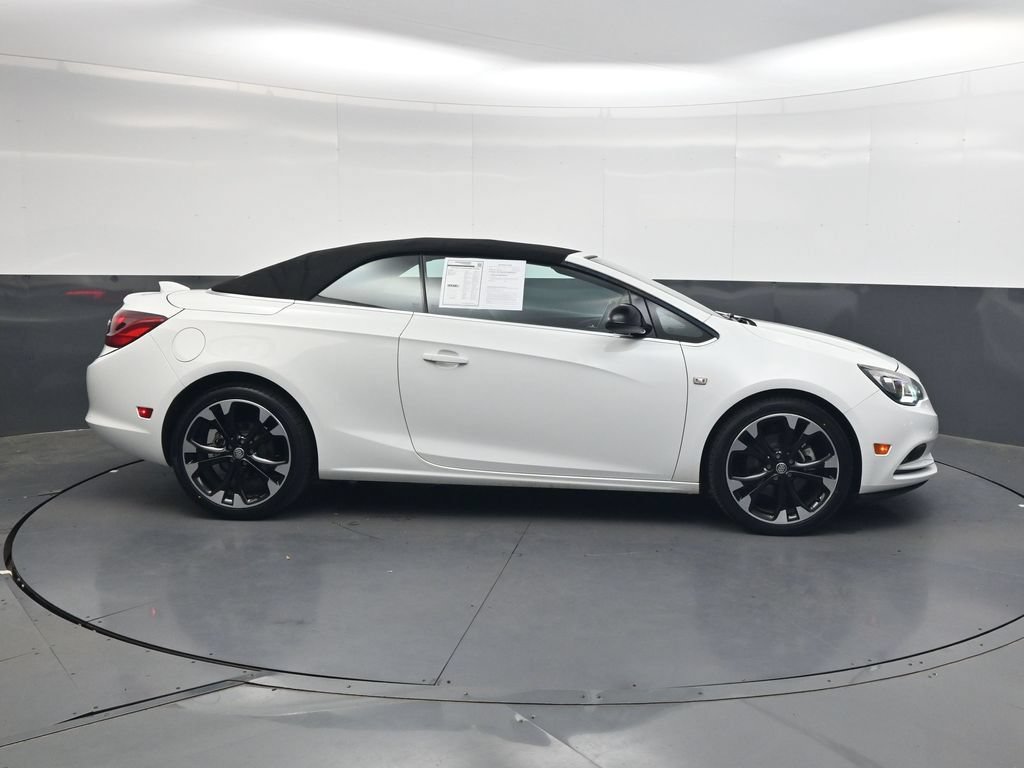 Used 2019 Buick Cascada Sport Touring w/ Dark Effects Package FWD image 4