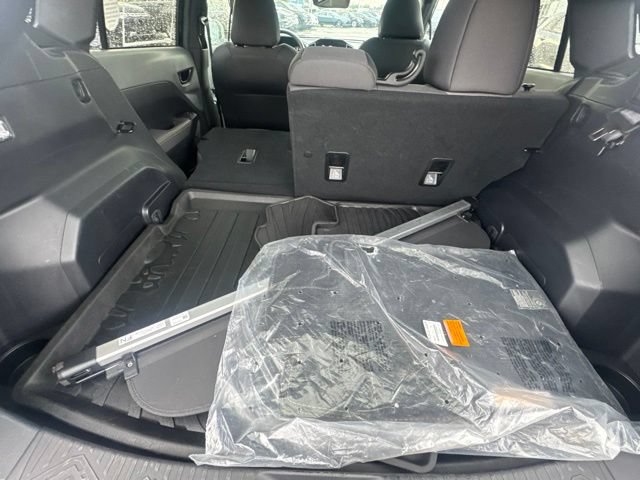 Used 2025 Subaru Crosstrek 2.5i Sport w/ Crosstrek Mirror Package AWD/4WD image 8