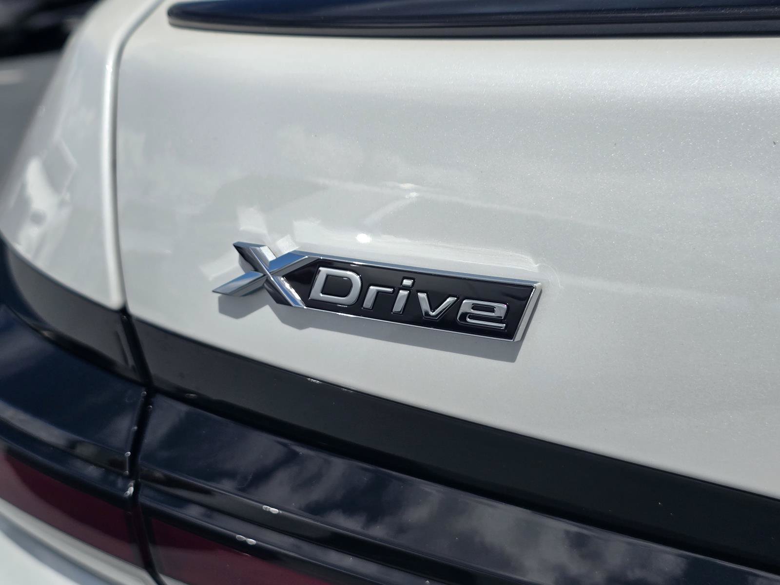 New 2026 BMW 750e xDrive w/ Executive Package AWD/4WD image 6