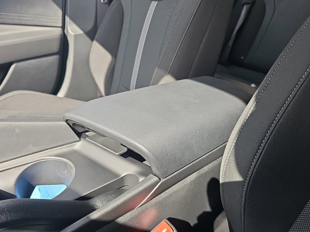 New 2026 Hyundai Elantra SE FWD image 23