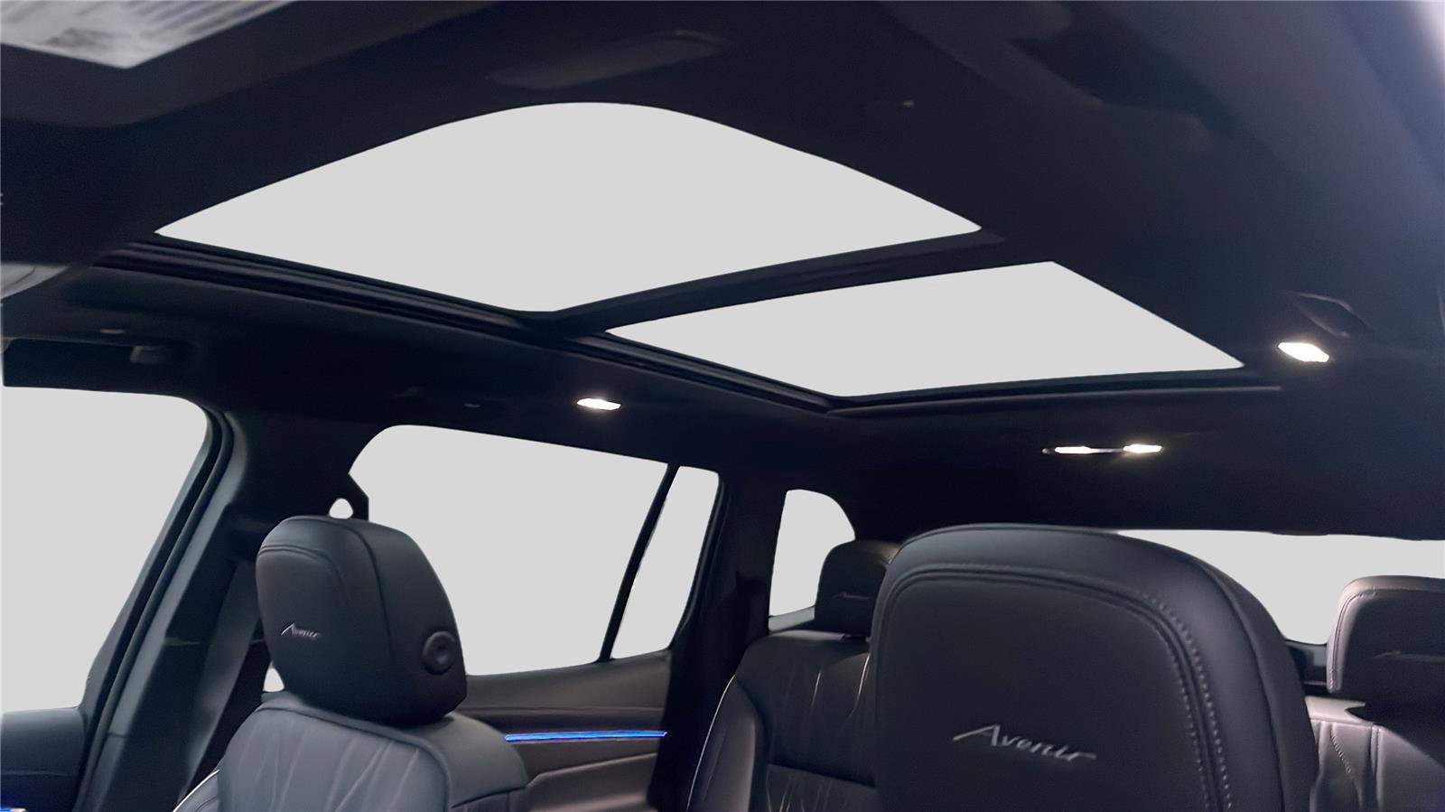 New 2026 Buick Enclave Avenir w/ Super Cruise Package image 12