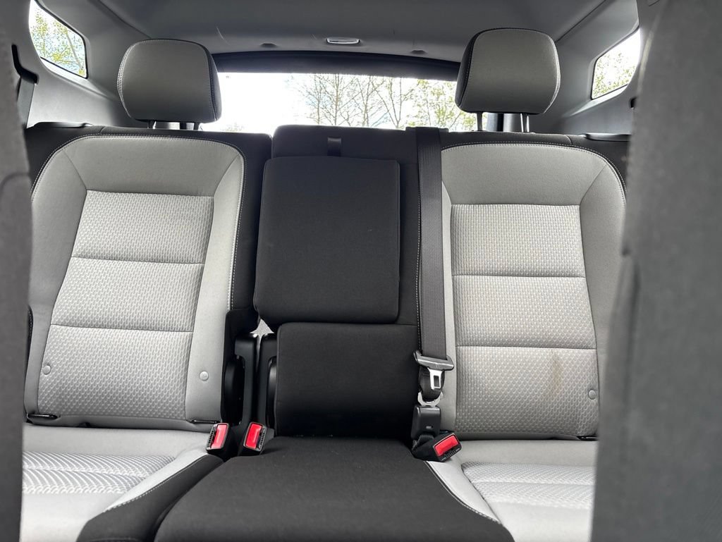 Used 2023 GMC Terrain SLE w/ Driver Convenience Package AWD/4WD image 18