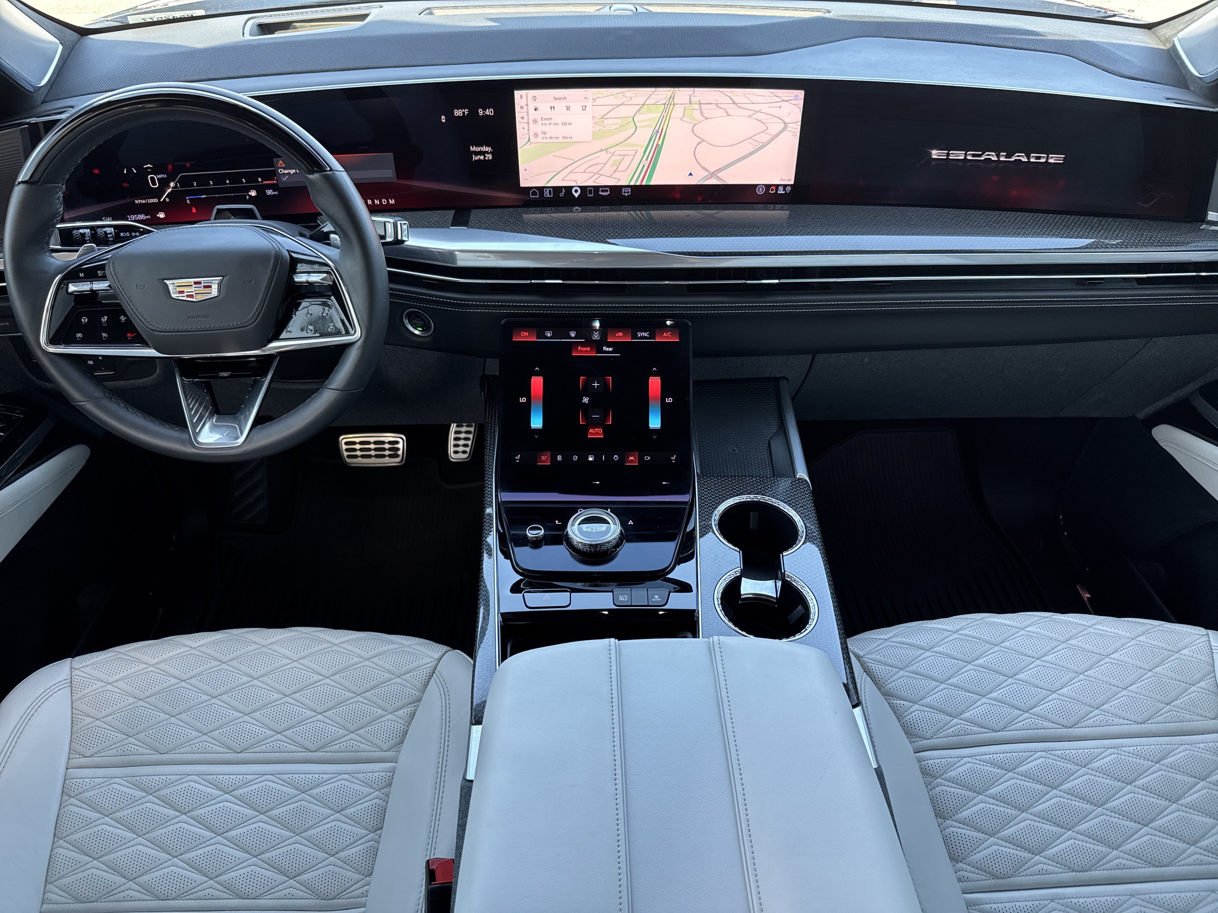 Used 2025 Cadillac Escalade V AWD/4WD image 29