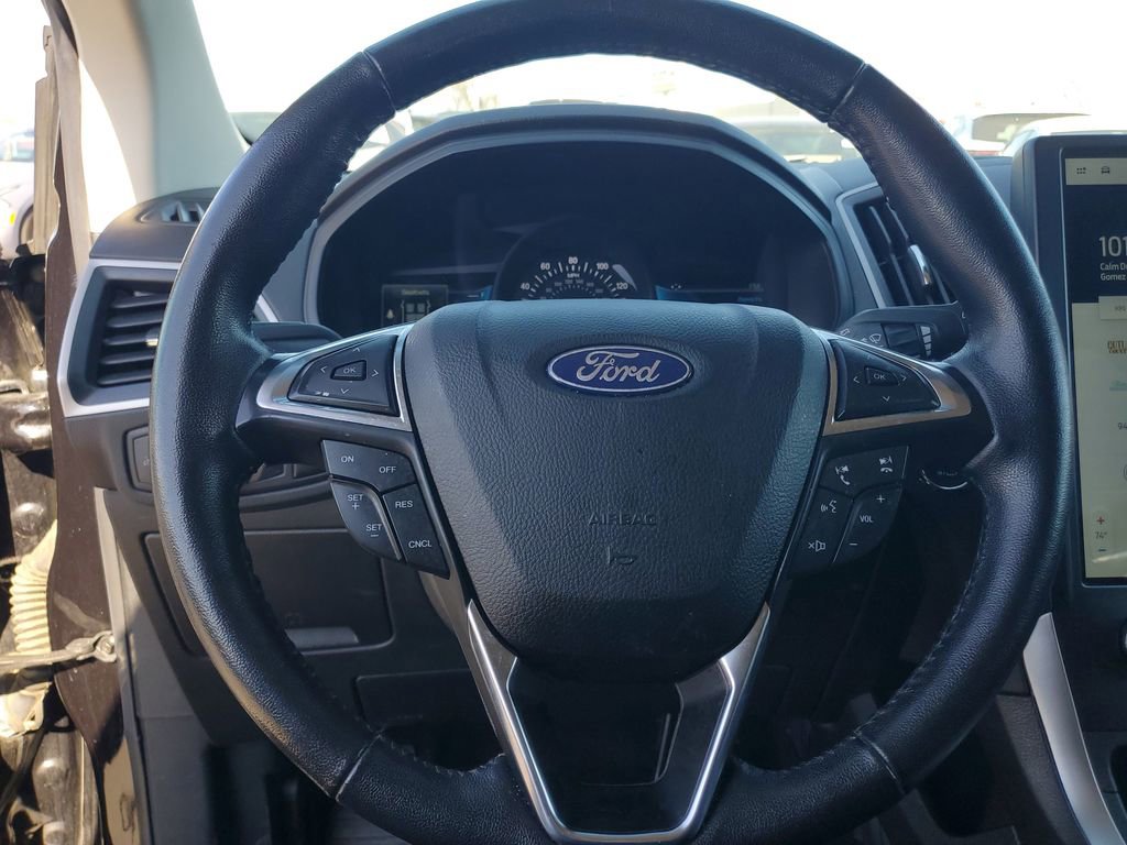 Used 2023 Ford Edge SEL image 17