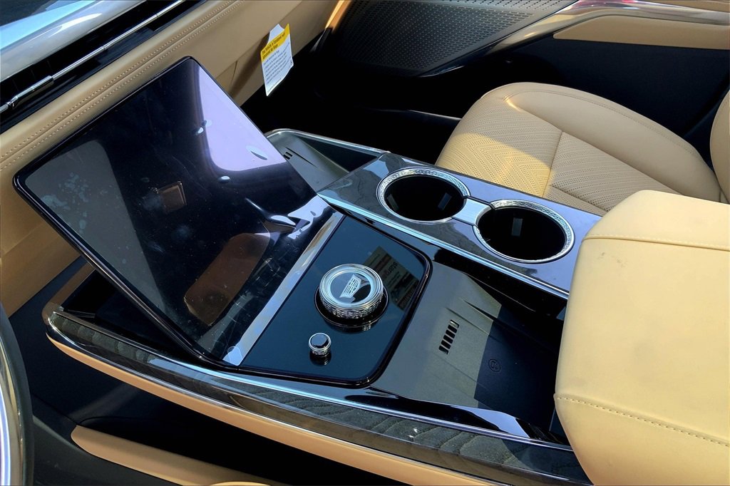 New 2025 Cadillac Escalade IQ Luxury 2 image 10