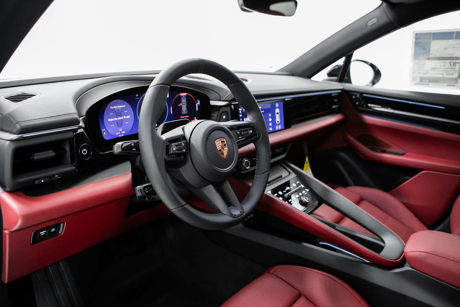 New 2026 Porsche Macan Electric RWD image 4