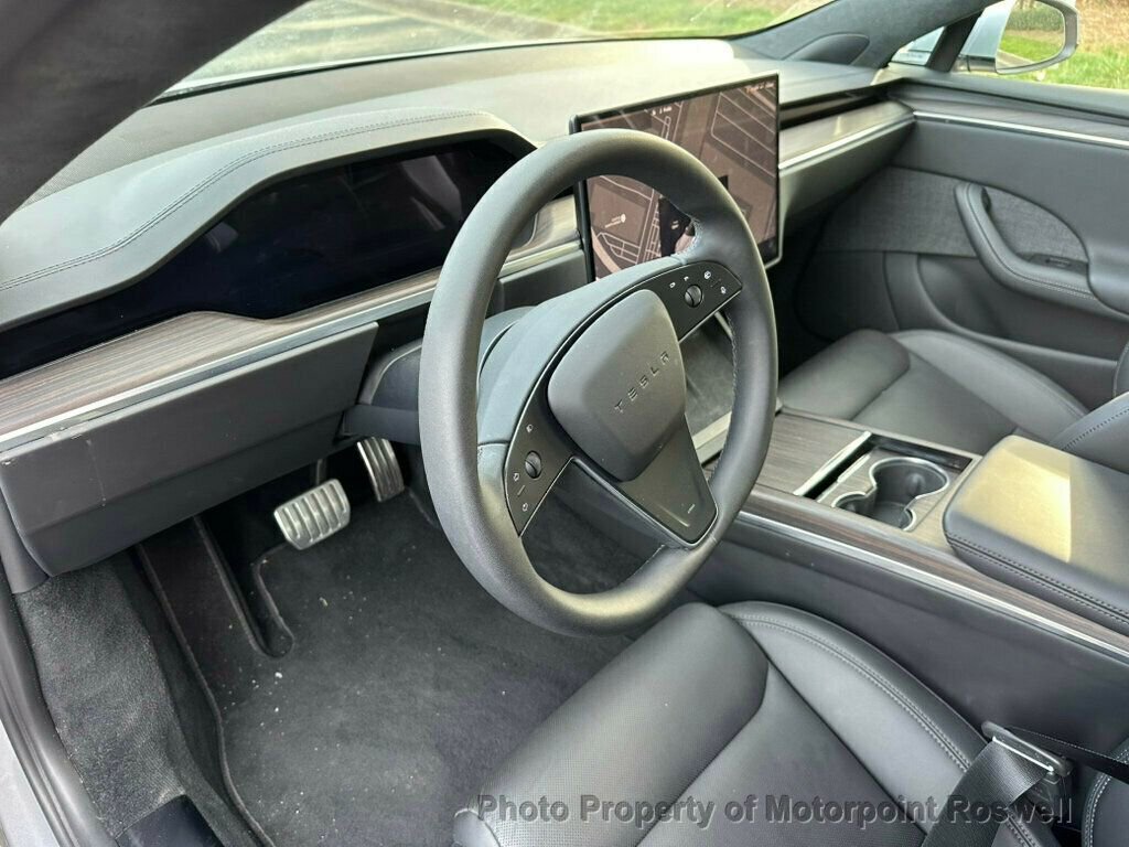 Used 2025 Tesla Model S AWD image 13