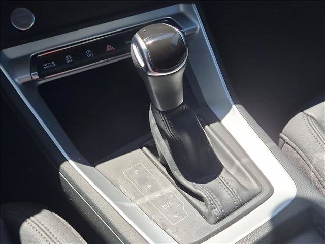 Used 2019 Audi Q3 2.0T Premium AWD/4WD image 12