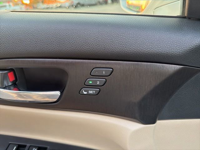 Used 2015 Honda Accord EX-L image 19