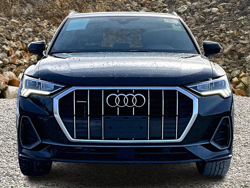 Used 2021 Audi Q3 2.0T Premium Plus w/ Premium Plus Package image 3