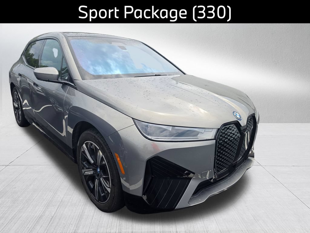 Used 2024 BMW iX xDrive50 w/ Premium Package AWD/4WD image 5
