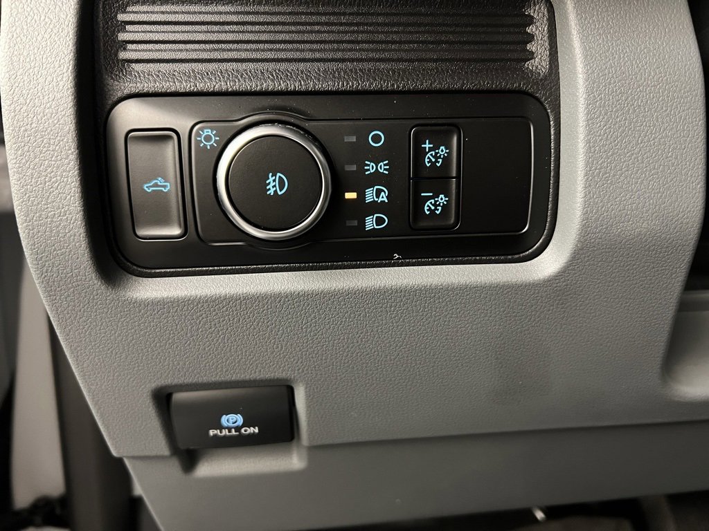 New 2026 Ford F350 XL w/ XL Chrome Package image 20